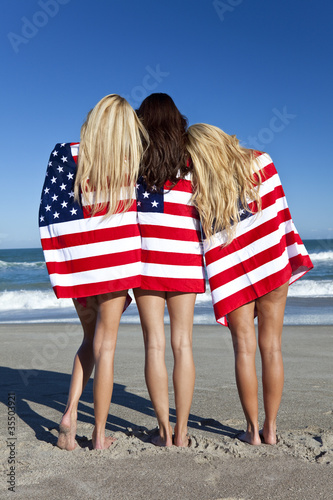 photos of girls jumping wrapped in american flag №13413 photos of girls jumping wrapped in american flag № 13412