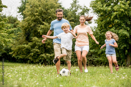 Spielen Im Garten