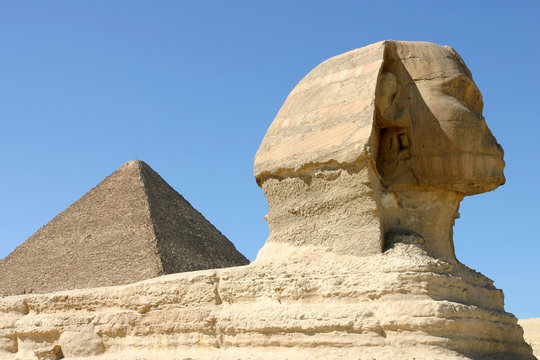 pyramides de gize et le sphinx