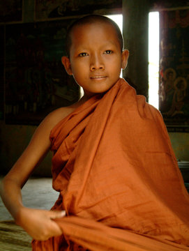 novice au cambodge