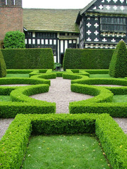 an old english knot garden