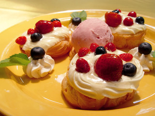 fruits and ice dessert