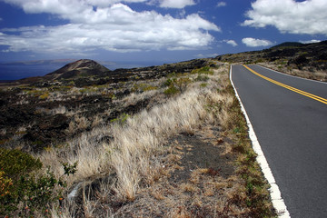 driving maui island's coastline roads