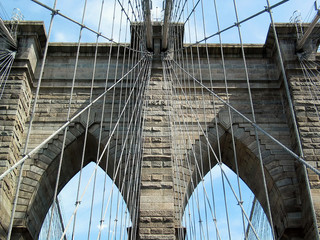 closeup of brooklyn bridge tower