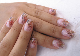 nails