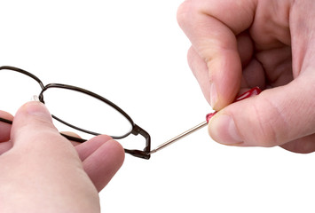 maintenance of spectacles