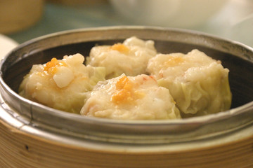 chinese sui mai in bamboo steamer