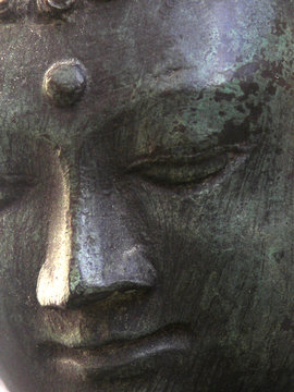 t&ecirc;te de bouddha, gros plan