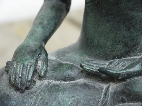  mains bouddha, gros plan