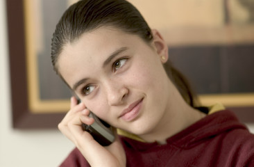 jeune fille au fil