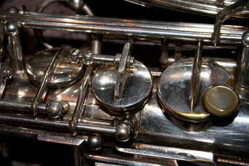 touches de saxophone