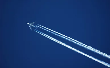 Rolgordijnen zonder boren plane © Yanik Chauvin