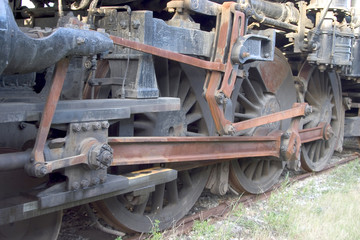 Fototapeta na wymiar locomotive wheels 2