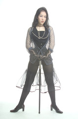 woman in black clothes
