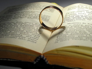 wedding ring