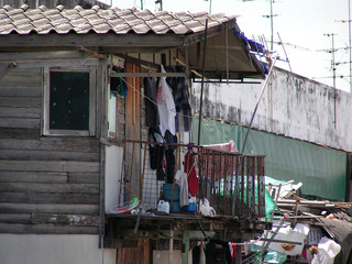 Fototapeta na wymiar slumsy