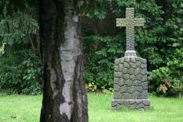 grabkreuz mit birke
