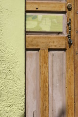 puerta colorida