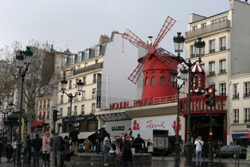 Fototapeta premium moulin rouge (2)