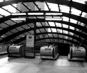 docklands 83