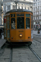 Fototapeta na wymiar tramwaj Mediolan