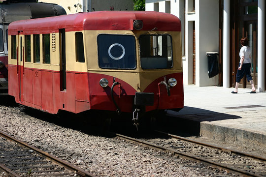 Fototapeta corsican train