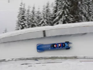 Schilderijen op glas un bobsleigh dans un virage © Steeve ROCHE