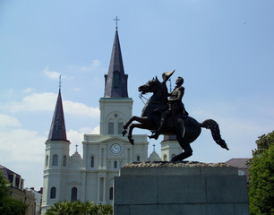general andrew jackson statue in front of st louis cathedral