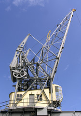 Fototapeta na wymiar historic crane 2