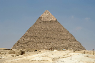 Fototapeta na wymiar piramidy i Sfinks
