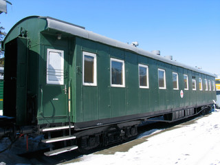 Obraz premium old hospital-car