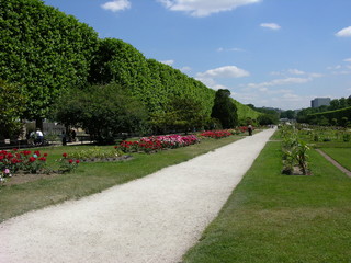 paris garden1