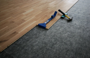 laminated wooden floor - 309351