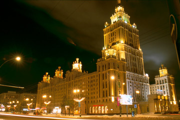 Fototapeta na wymiar hotel ukraine moscow night