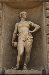 russian sculpture of the active young woman