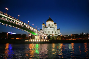 christ the savior cathedral at night