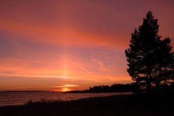 Fototapeta na wymiar sunset on gulf of finland