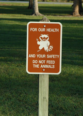 do not feed the animal