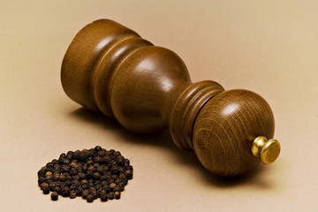 pepper-mill and grains