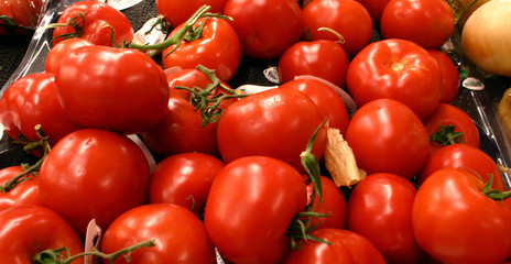 vine tomatoes