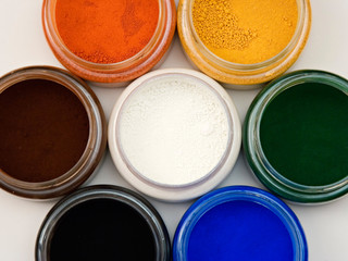 powder pigments