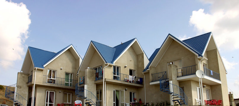 petites maisons bleu
