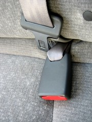 seat belt receptacle