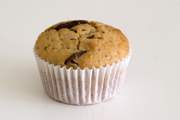 ein frischer schokladen-muffin