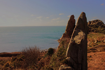 plougasnou, bretagne - menhirs