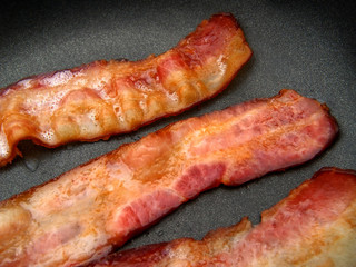 bacon frying