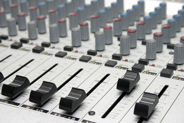 mixing console