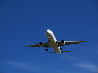 Fototapeta na wymiar samolot pasażerski