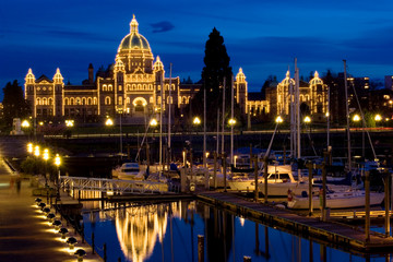 Parliament building illuminated at night, Victoria, British Columbia