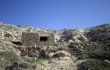 les goudes ruined house